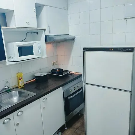 Apartman Nice Flat Within Walking Range To The Beach Barcelona