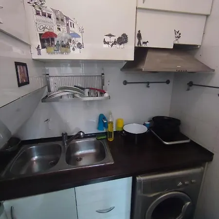 Nice Flat Within Walking Range To The Beach *