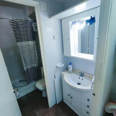 Nice Flat Within Walking Range To The Beach *